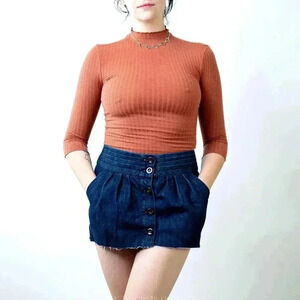 Anthro Pilcro and the Letterpress Raw Hem Denim Micro Mini Skirt